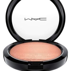 Mac Extra Dimension Skinfinish Poudre 'Superb' 9g